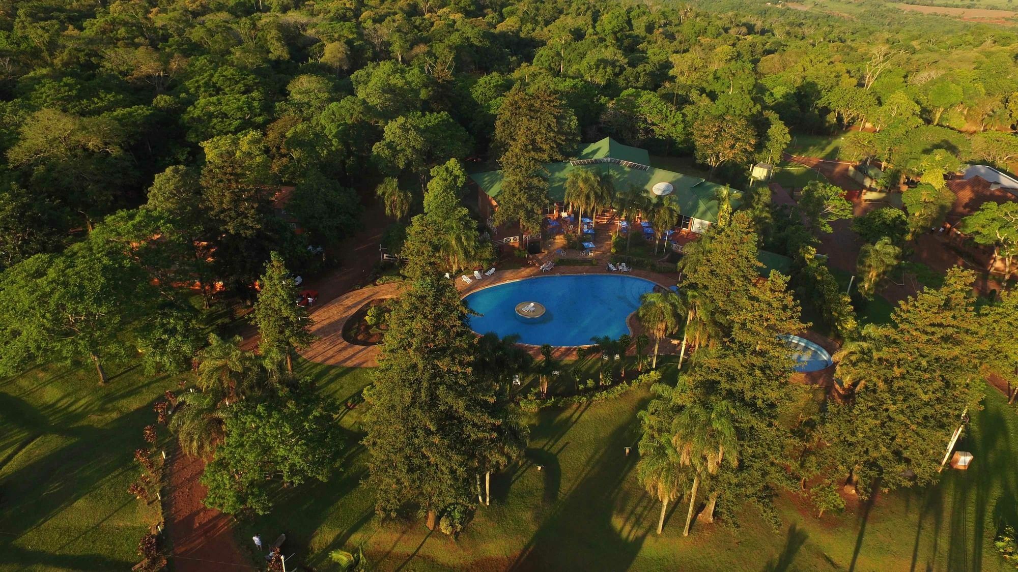 Tangoinn Club Iguazu Party Luxury Hostel Puerto Iguazú Exterior foto